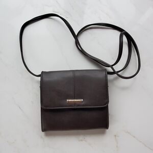 Liz Claiborne Brown Leather Crossbody Bag Clutch Purse